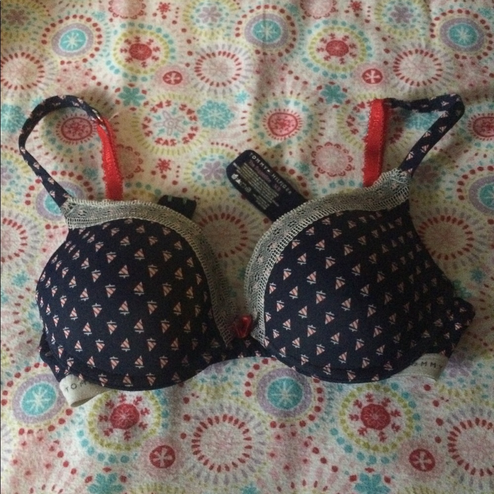 Push up bra